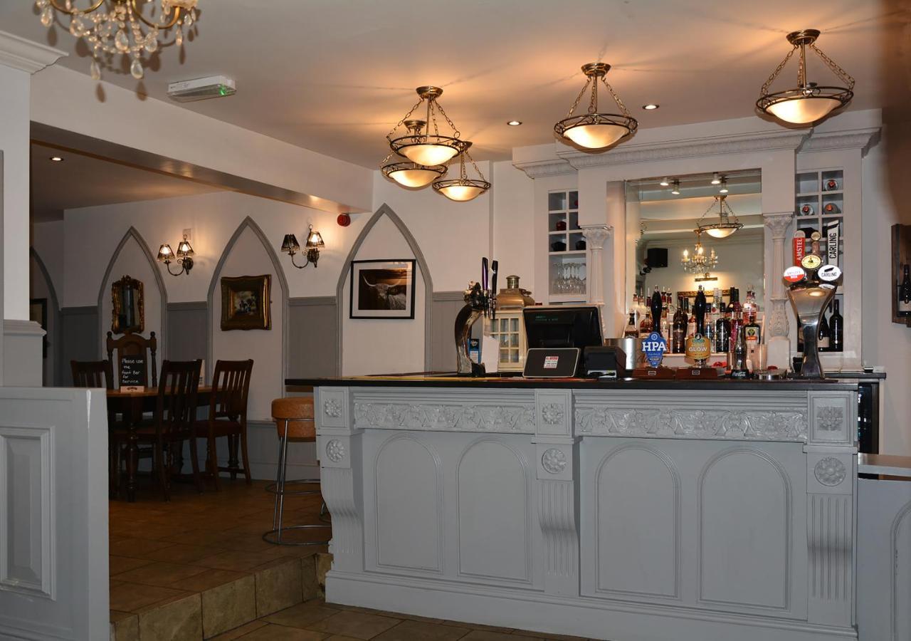 The Bell Shifnal 호텔 외부 사진