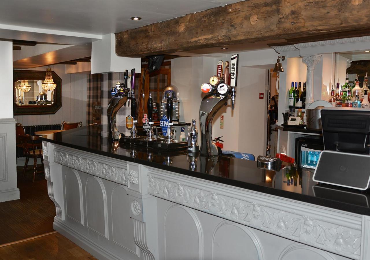 The Bell Shifnal 호텔 외부 사진